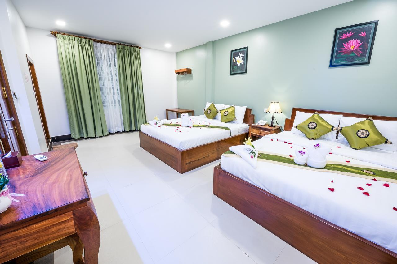 Nks Hotel Phnom Penh Eksteriør bilde