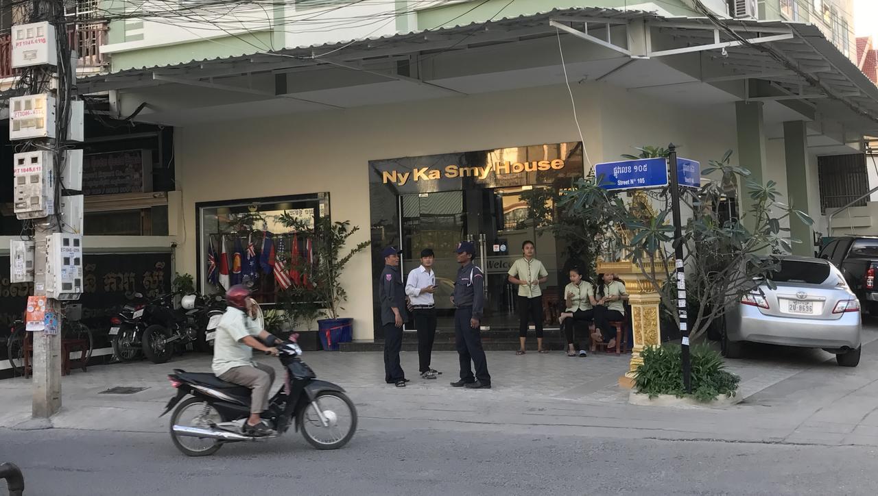 Nks Hotel Phnom Penh Eksteriør bilde